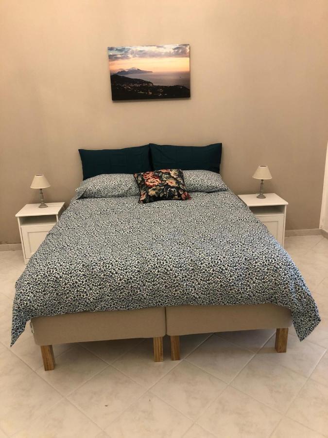 Maison De Lucia Meta Ngoại thất bức ảnh